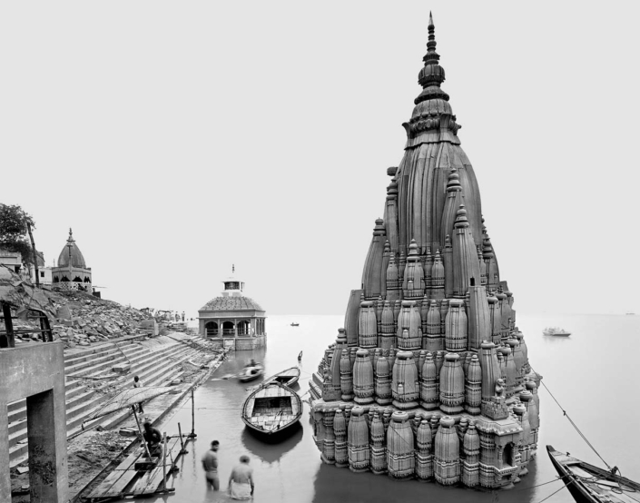 Sunken Temple, Ganges River, Varanasi, India